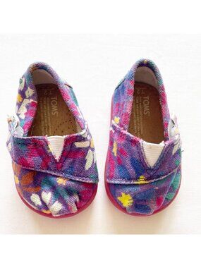 Toms Infant Girls Purple Floral Canvas Slip-On Shoes Size 2 With Pink Soles